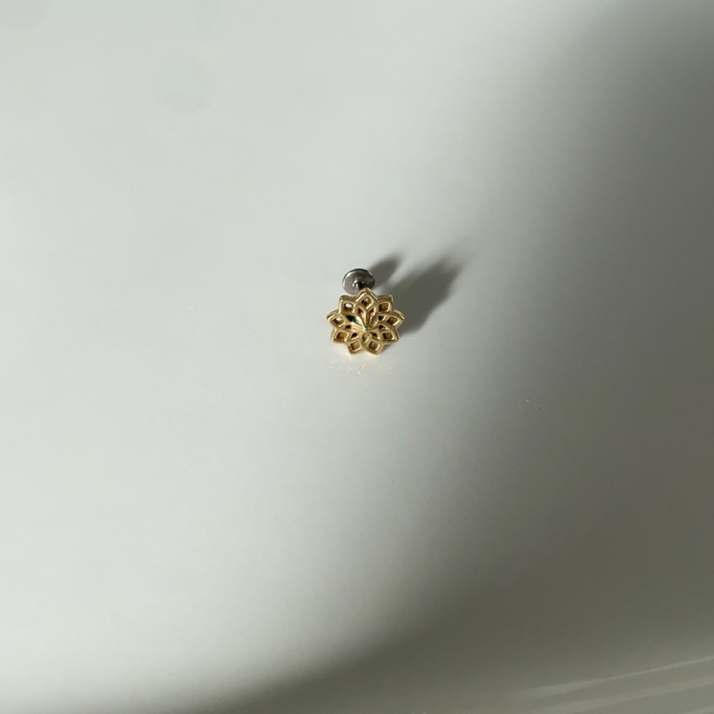 Invictus “mandala” end 14k yellow gold